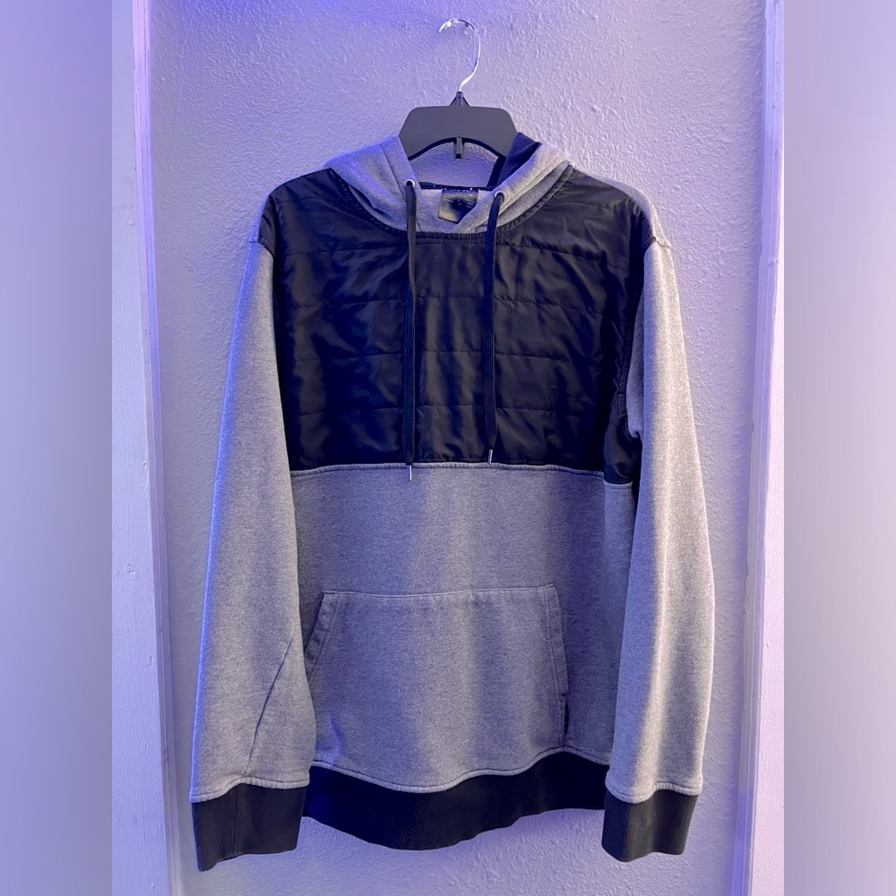 Ninth Hall Men’s Hooded Sweatshirt XL - Gray/Black